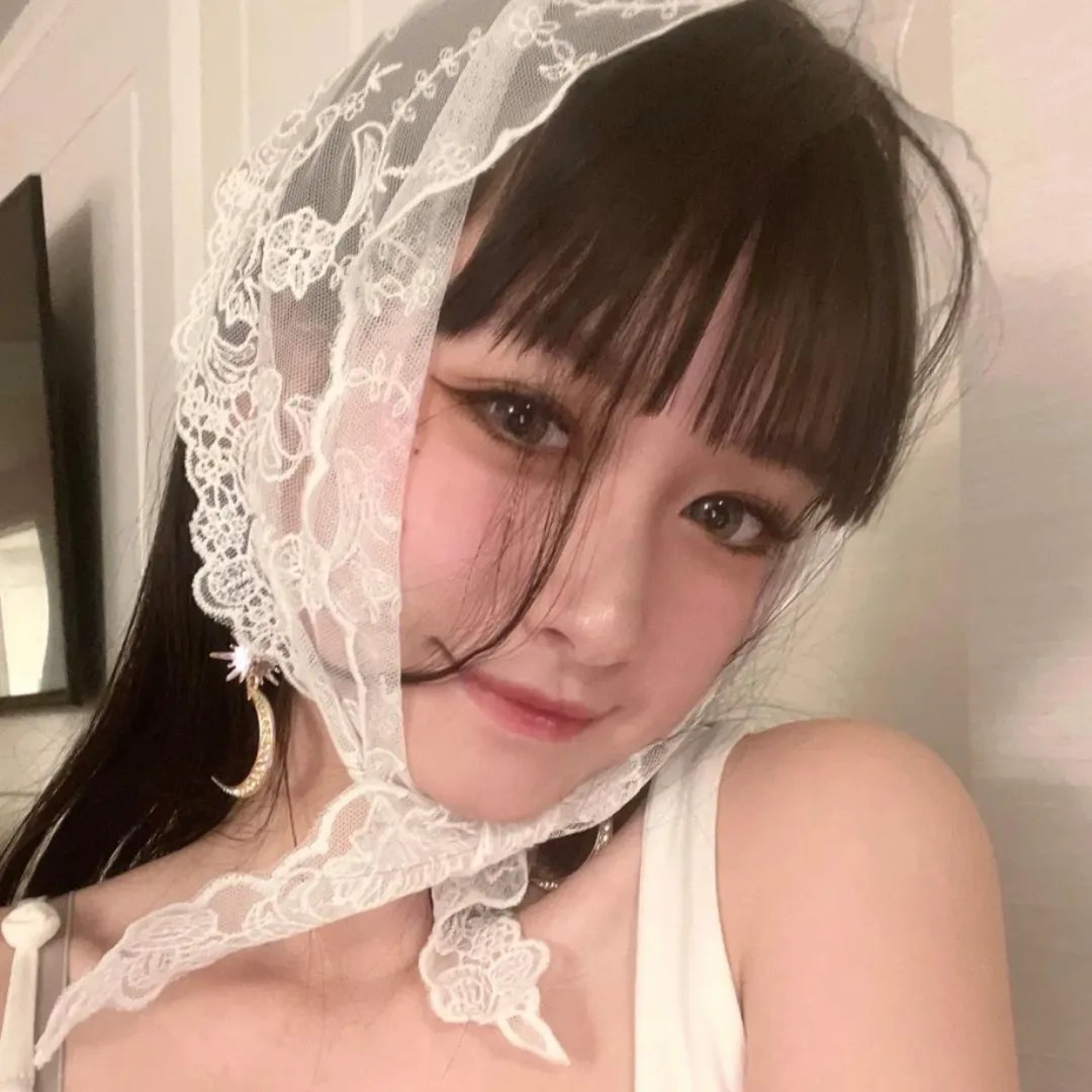 红色白鹦鹉